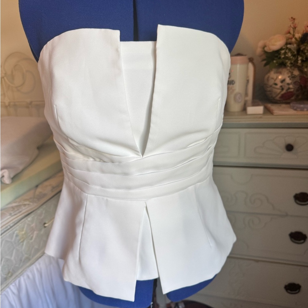 Strapless Top - Picture 2 of 5